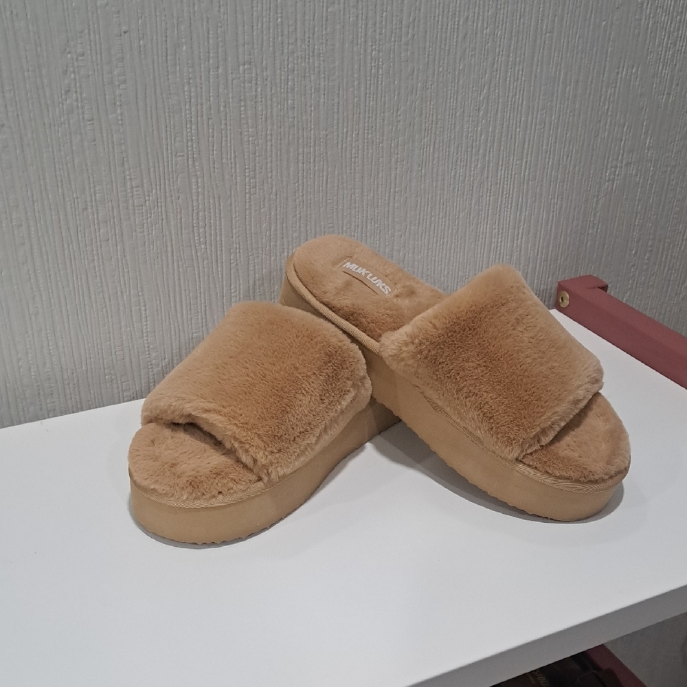 Muk Luks Plush Slide Slippers in Tan